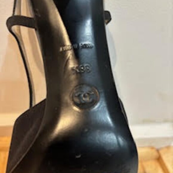 CHANEL Slingback Pump Size 8 1/2 Great Condition!! - Picture 4 of 6